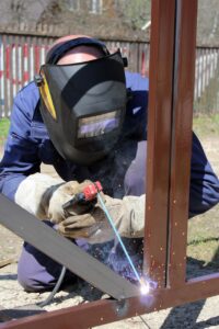 welder, fire, man-3382639.jpg